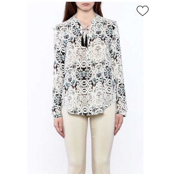 tribal jeans Tops - Tribal Jeans Tribal Print Blouse with Tassle Sz Xs